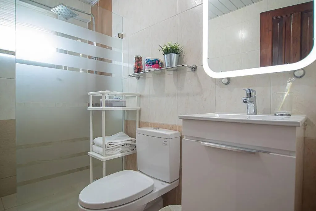 Apartment Escape 4Br Penthouse Close To Blue Mall 7&8Flr With Private Rooftop Outdoorterrace Santo Domingo